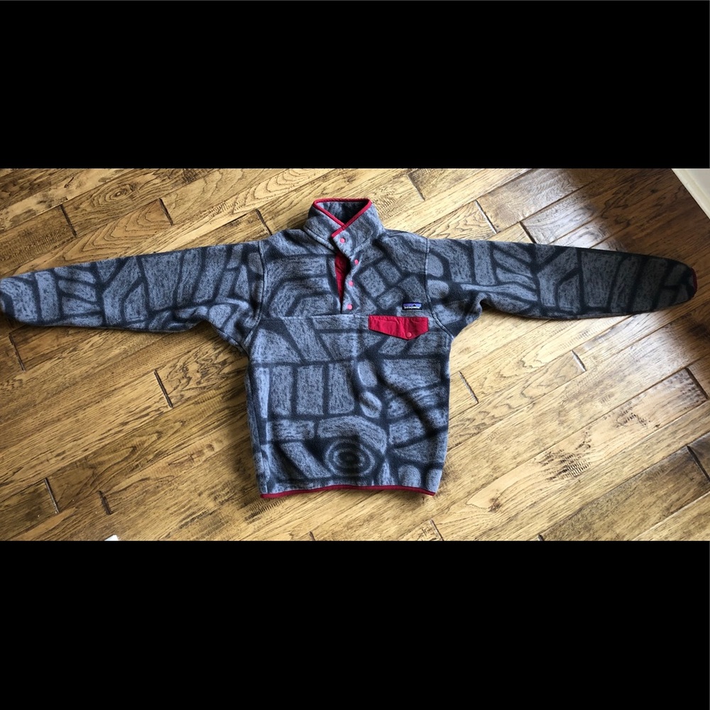 Patagonia pullover fleece